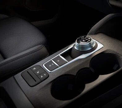 Ford Nueva Kuga Híbrida interior2